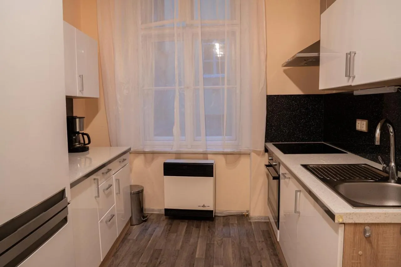 Apartment Helen Homestay Vaclavske Namesti Prague