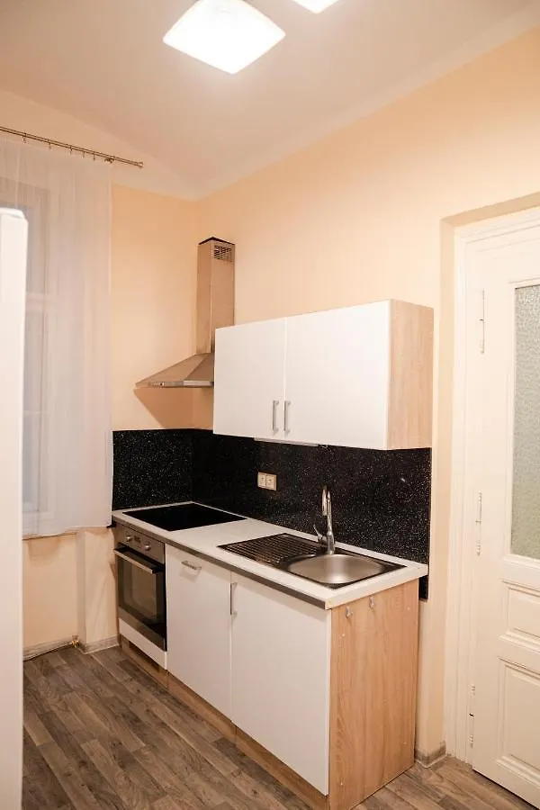Helen Homestay Vaclavske Namesti Prague
